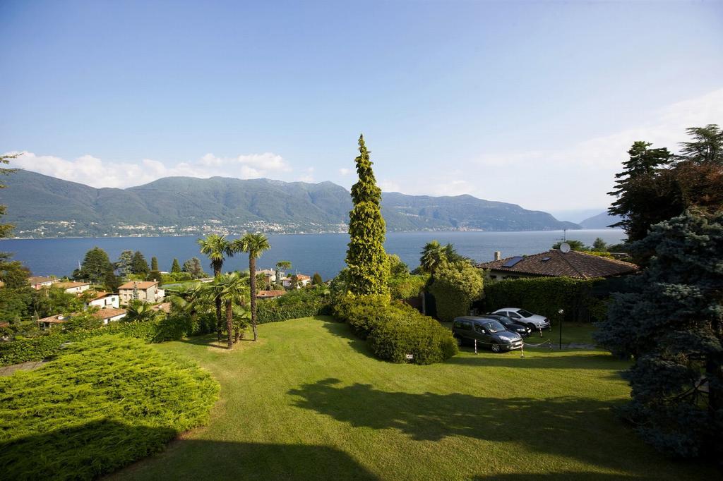 Villa Panorama Porto Valtravaglia Exterior foto